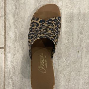 Onex.  Christina Wedges  brown leopard print